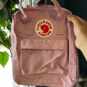 *AUTHENTIC* Fjallraven Mini Backpack